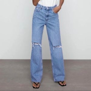 ZARA 1975 FULL LENGTH WIDE LEG RIPPED JEANS